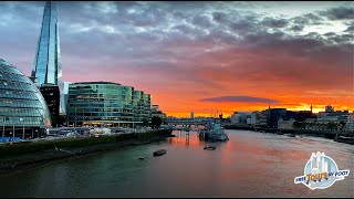 London Night Tour: A Walk along the River Thames