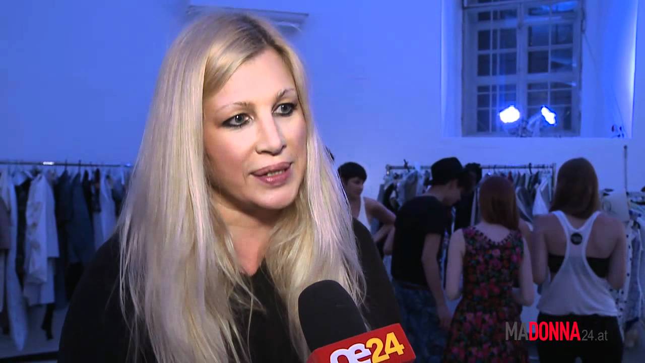 Modeschau der Abschlussklasse des Modekollegs Herbststraße