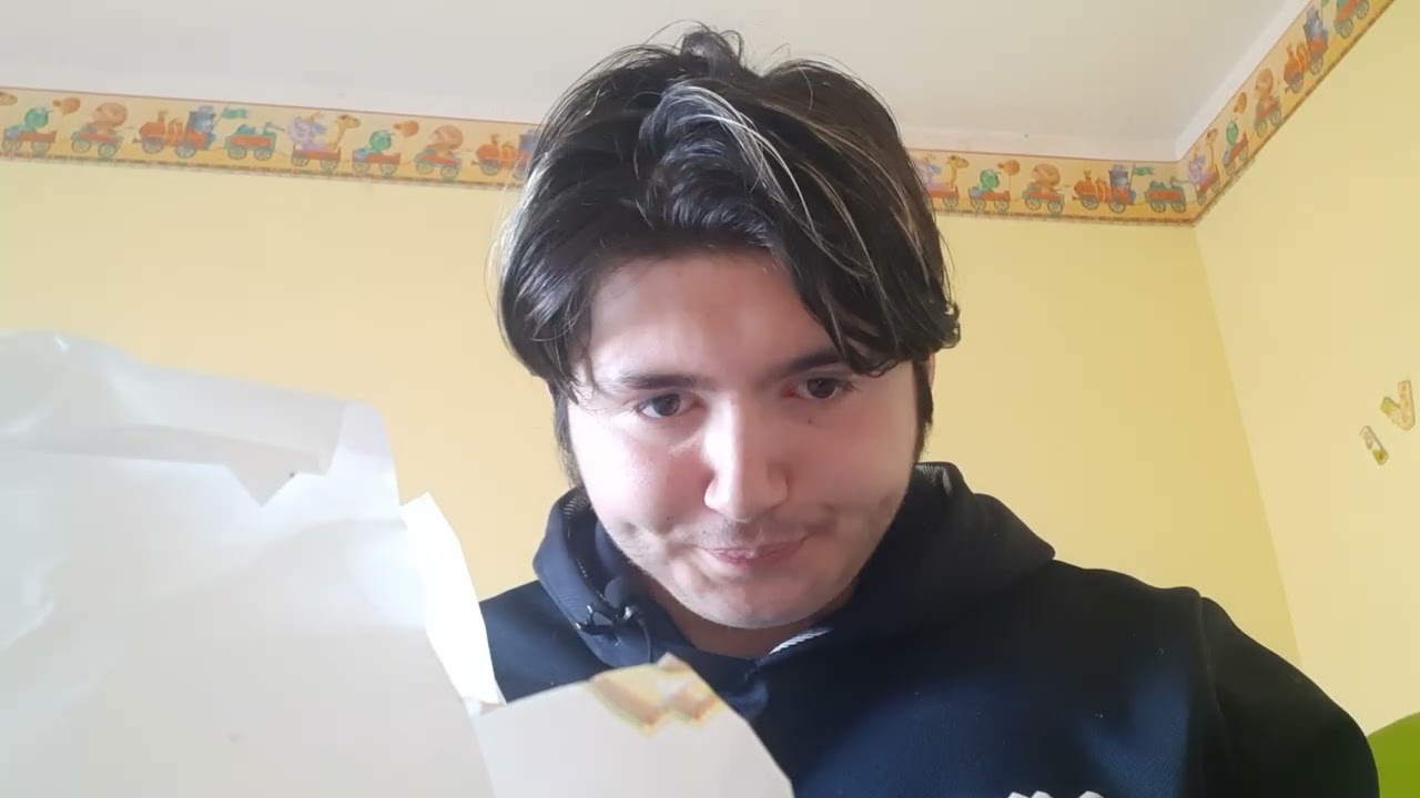 Asmr ita  mangio le patatine con voi