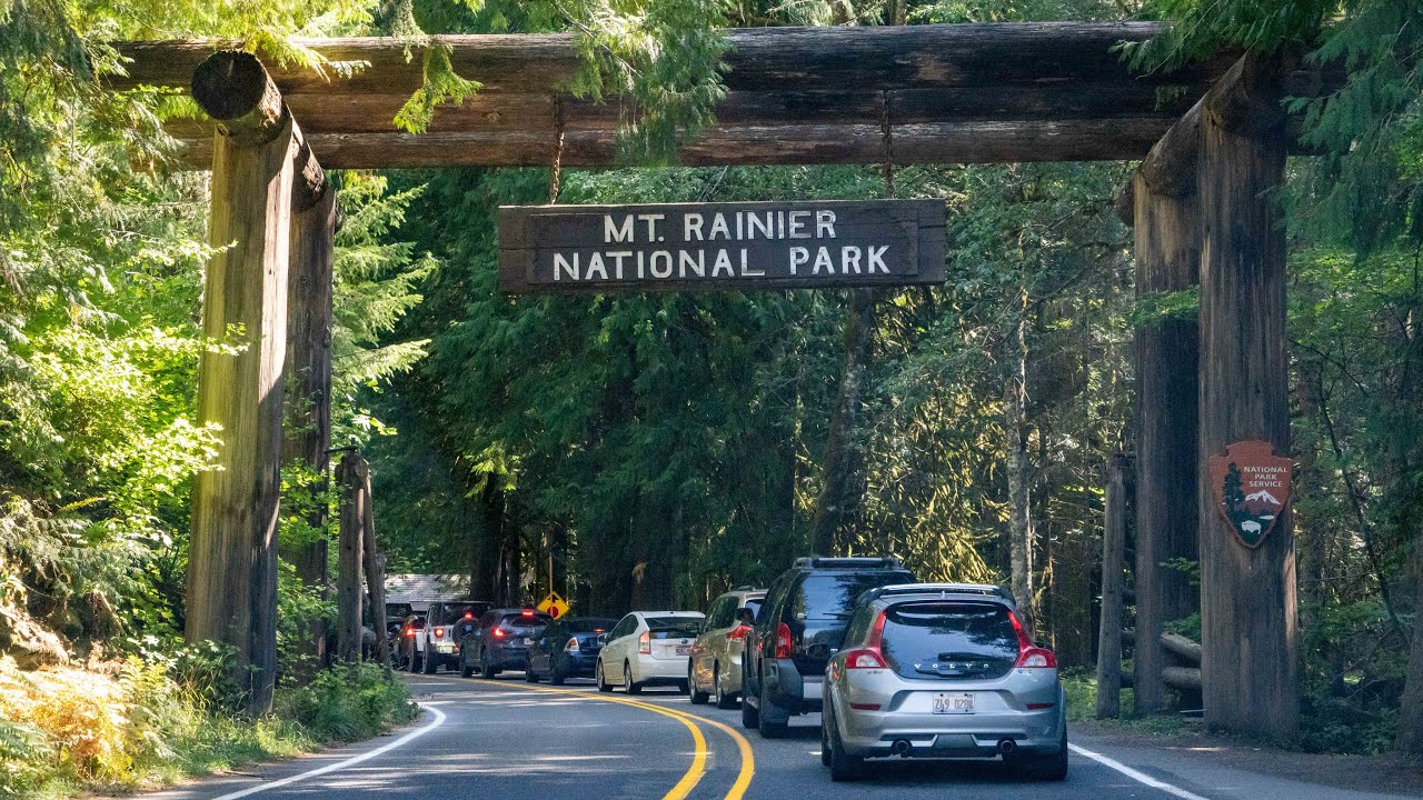 Eatonville to Mount Rainier Drive - Washington, USA・4K HDR