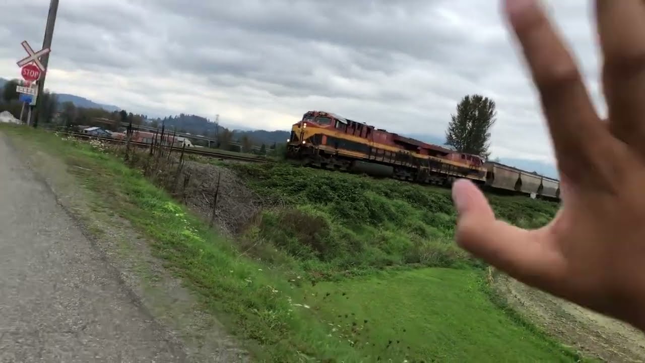 200 CARS PURE KCS!!!! CPKC 603 POTASH TRAIN IN MATSQUI BC CANADA 17SEP24 ES44AC KCSM 4787 LEADING