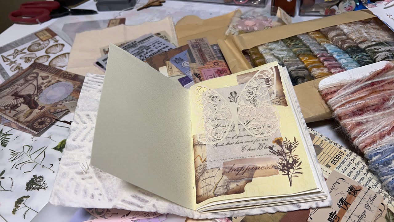 Quick journal layout // how I layer and decide what to use / live chat ...