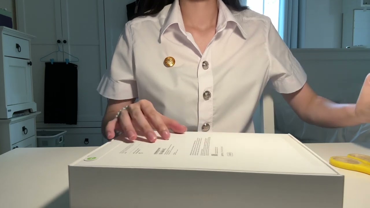 asmr unboxing ipad with me