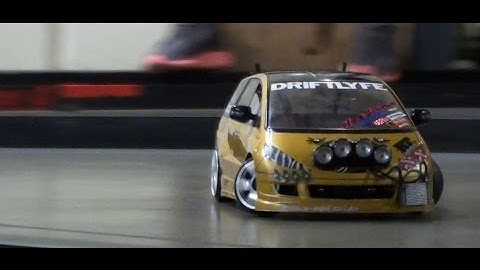 EA TT02 FRD rwd drift @ Super-G rc drift track