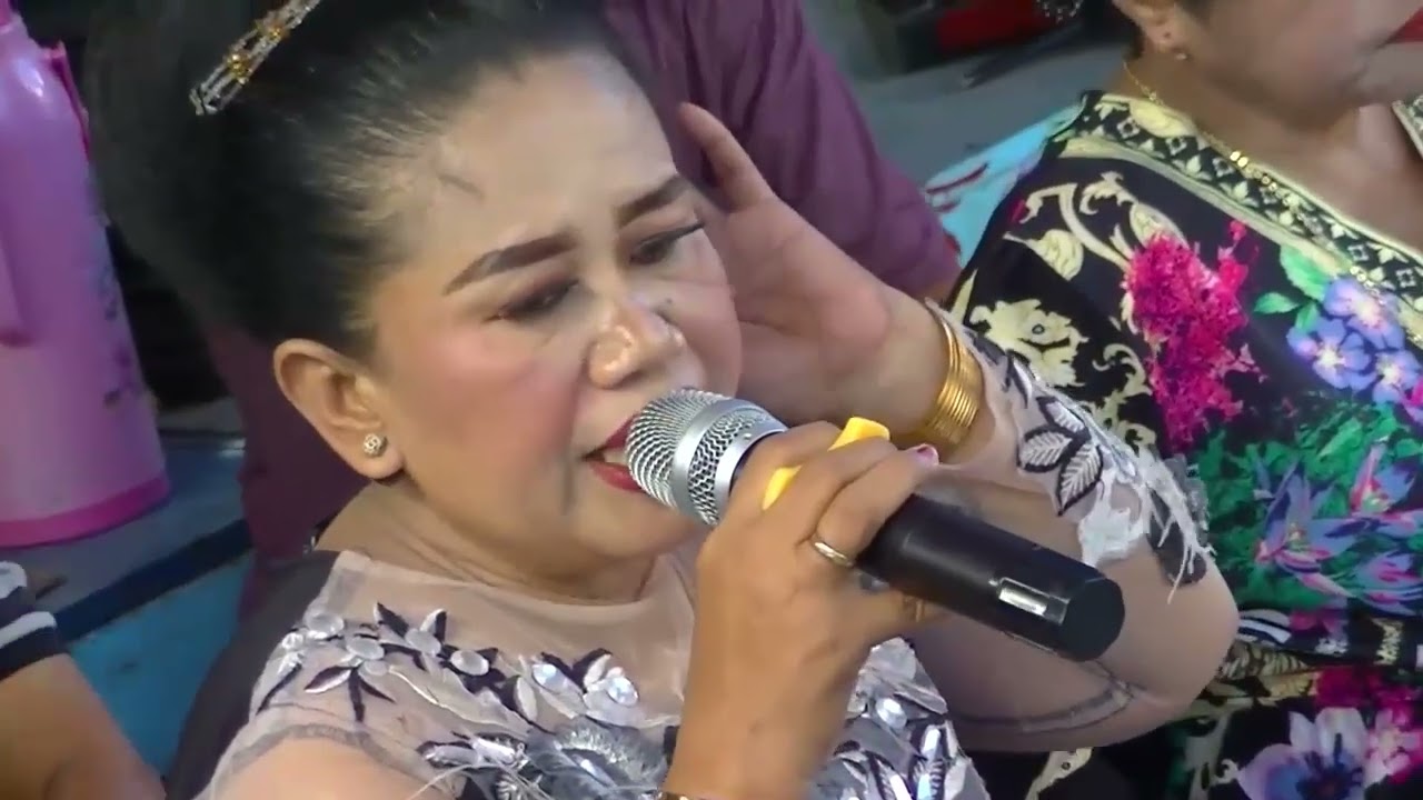 JAIPONG  RANDA TILUKALI - DAUN HIRIS - PAPACANGAN   SUARA MERDU SINDEN SAWEN IBU IROH  PUTRA LAKSANA