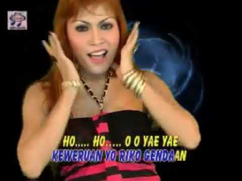 Lilis Darawangi Bintang Pantura - Kaweruan [Official Music Video]