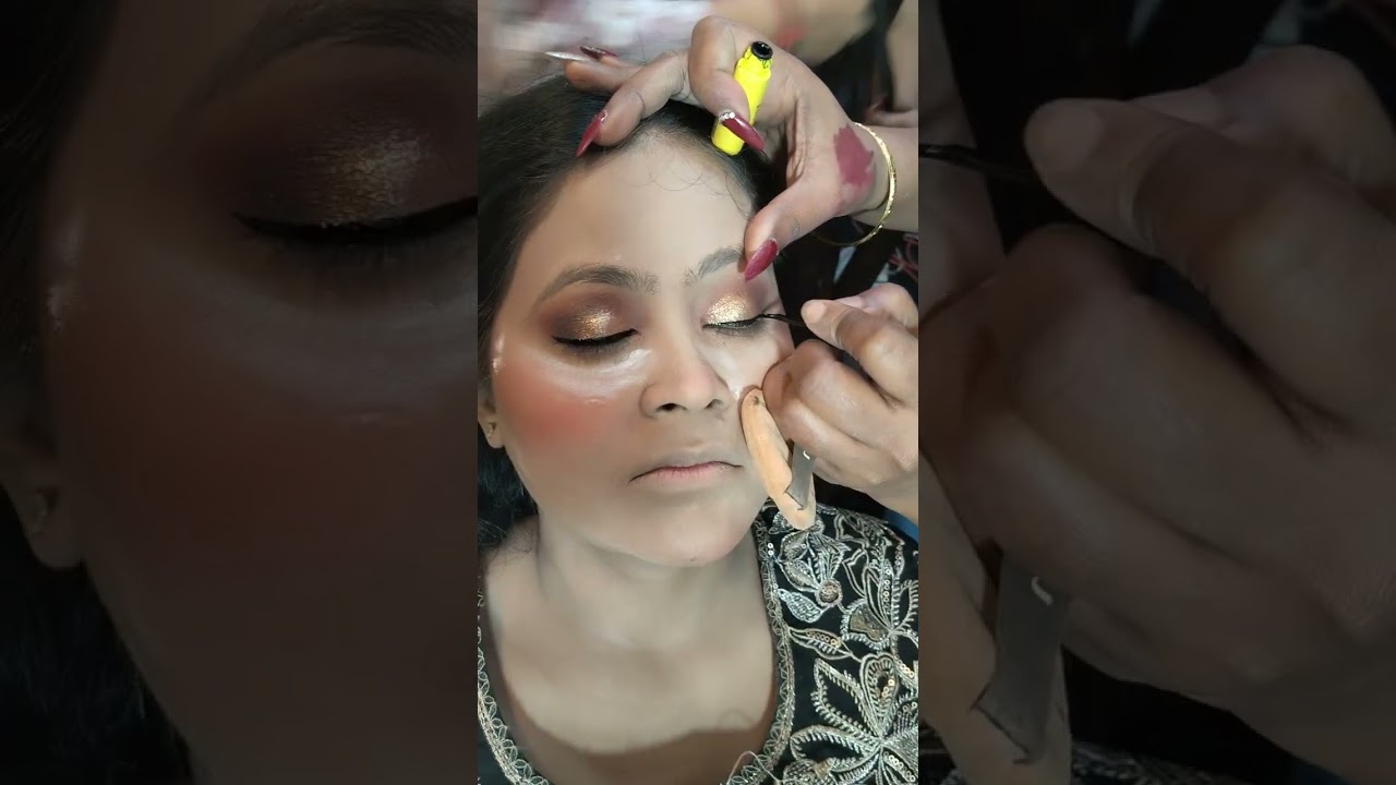Party makeup Krna sikhe step by step😀 . Party makeup kese kare? Sikhen party makeup bilkul asani se 