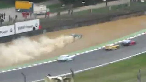 Julien Draper crashes Ginetta G50 at Brands Hatch ...