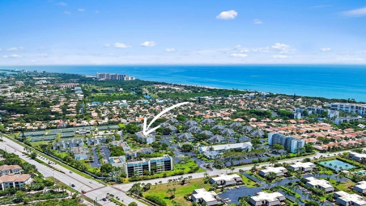 1605 S Us Highway 1, Jupiter, FL Presented by Leshia Johnson.