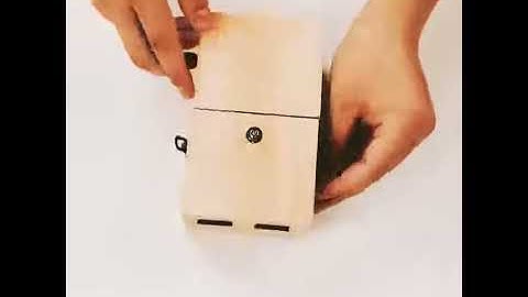 video Useless box