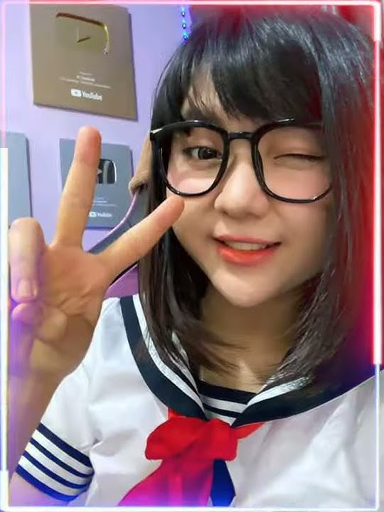 STORY WA KEREN SARAH VILOID