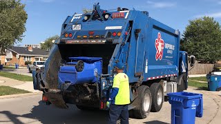 Republic Mack Heil Rear Loader Garbage Truck Packing Recycling