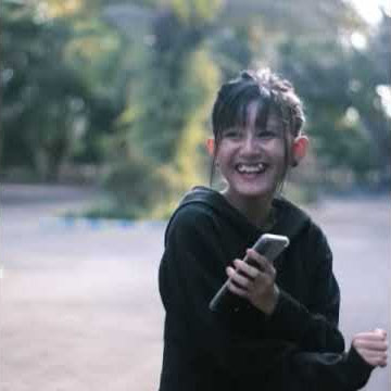 Story wa cewek gingsul cantik 😁