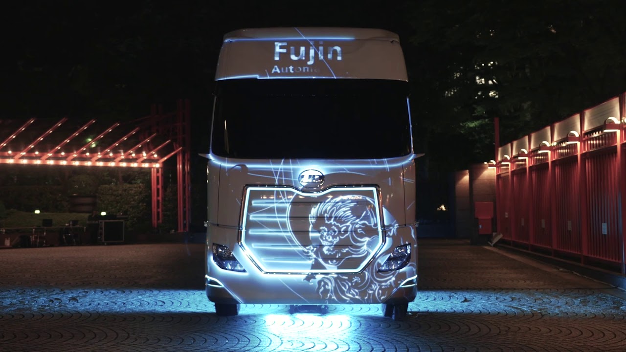 イベント事例｜UDトラックス「Fujin&Raijin（風神雷神）ビジョン
