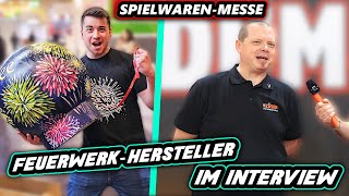 'Wer ist die größte Konkurrenz?' Feuerwerk-Hersteller im Interview! | Spielwarenmesse 2024 by MrPyroManager 29,083 views 3 months ago 45 minutes