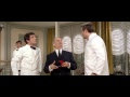 Louis de funs  le grand restaurant 1966  servir cest sourire