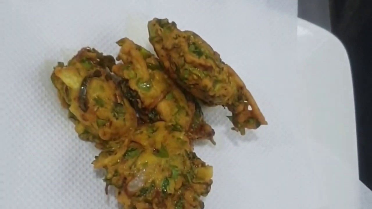Palak pokora with mint chutney YouTube