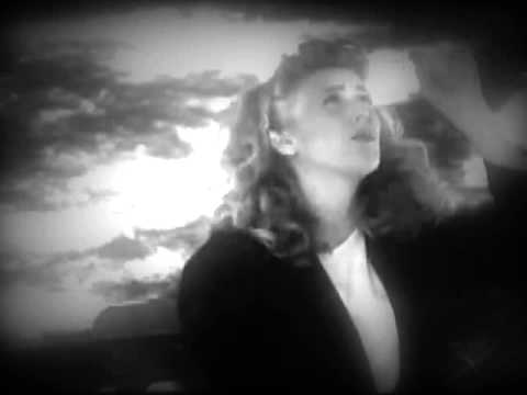 Sophie B. Hawkins - As I Lay Me Down