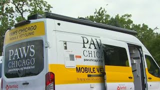 PAWS Chicago unveils mobile vet clinic