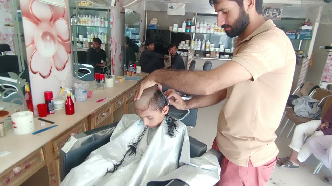 Headshave Head massage head massager reaction Head shave hair