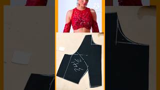 नए कटिंग वाले के लिए टिप्स 🥰✂️close neck blouse ki cutting#shortsfeed#sewingtips #youtubeshorts
