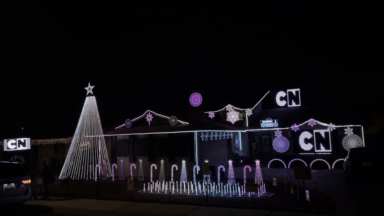 Cartoon Network Mashup 2024 Christmas Light Show