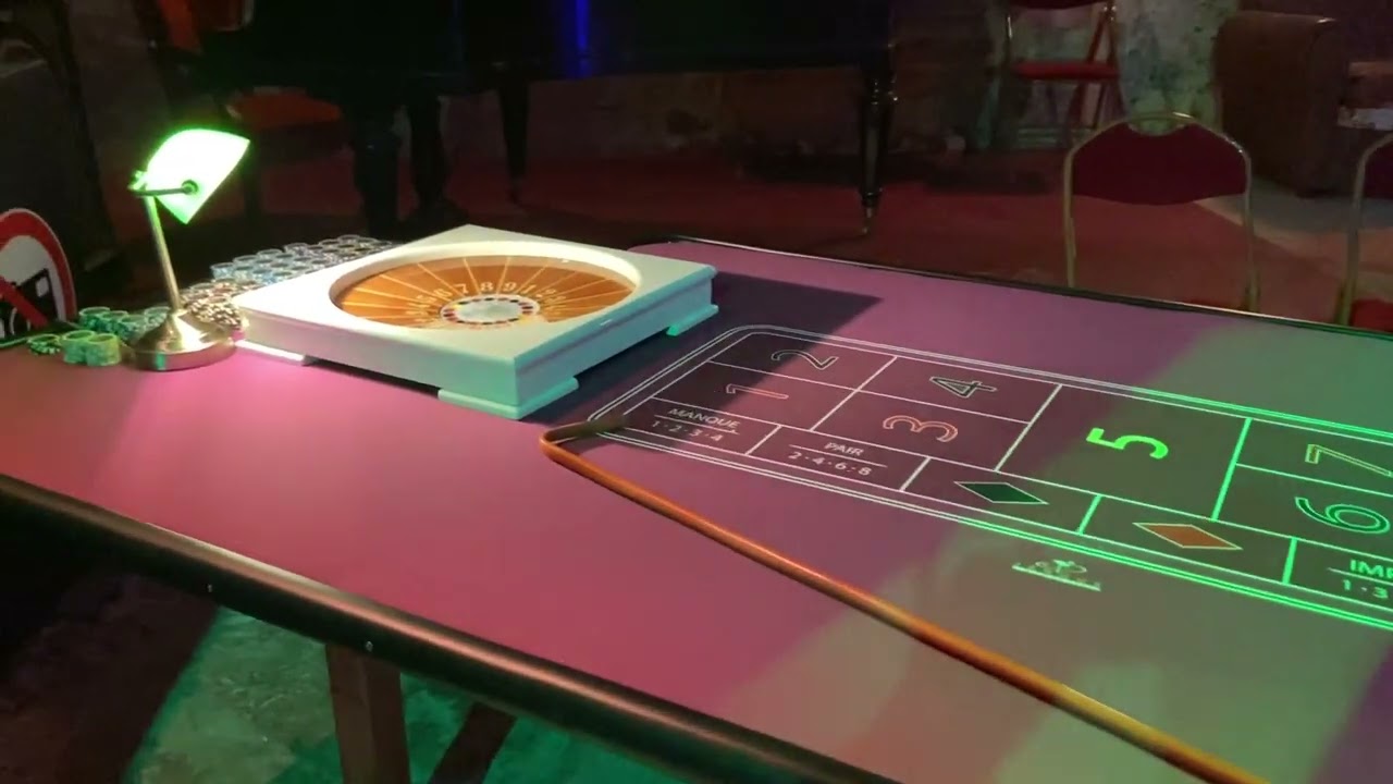 Table de boule casino factice mise en scene la rochelle