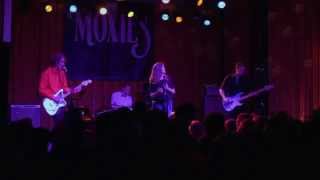 The Moxies feat. Kala Rose - &quot;I&#39;d Rather Go Blind&quot; [LIVE]