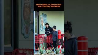 Mason Disick on a grocery store with his mom #masondisick #kourtnerykardasian