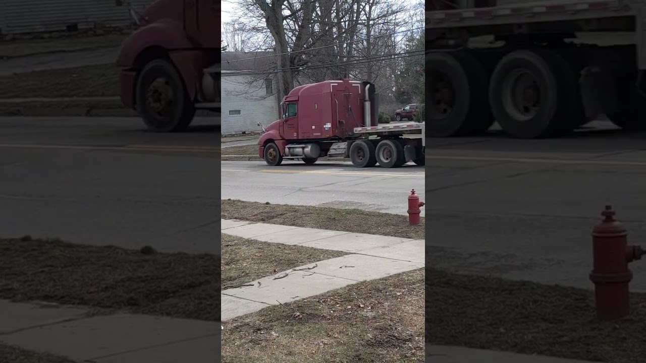 Flatbed Semi