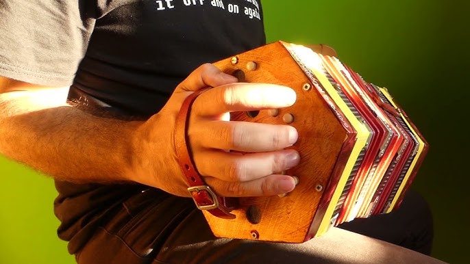 Sumaúma Park Shopping - Perna de pau é só o apelido dos piratas ⚓🛶, porque  a gente gosta é de dançar o dia todo ao som dos hits de carnaval! Olha só