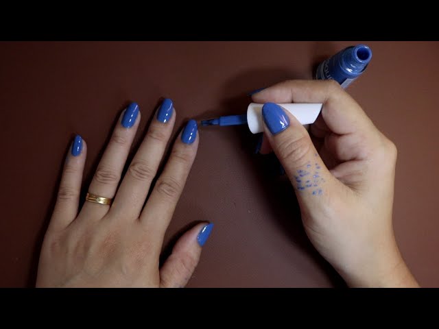 ASMR Painting My Nails 💅🏻 Feb/26 #whispers