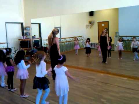 VID-20111105-00000