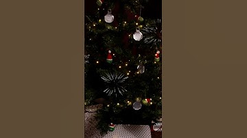 Who’s got the tree up already? #holidayswithyoutube #christmastree