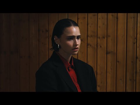 CLINE - Weg von hier (Official Video)