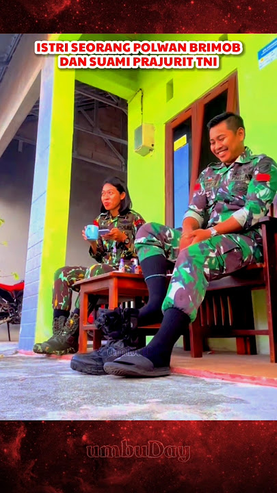Pasangan polwan dan prajurit TNI ini begitu bahagia dan saling menghormati #tni #brimob #bravo