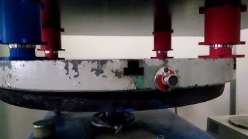 Vibration damping of optical table