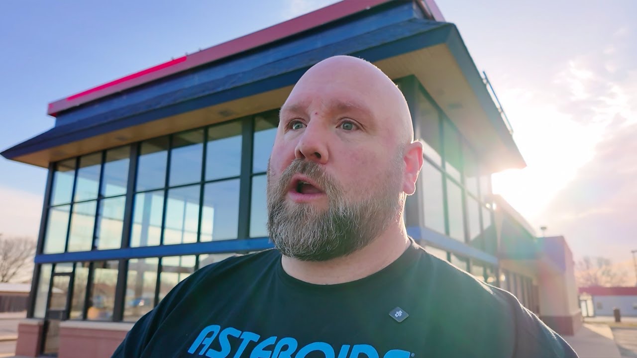 I Visit An Abandoned 1990's Burger King on Route 66 in Oklahoma