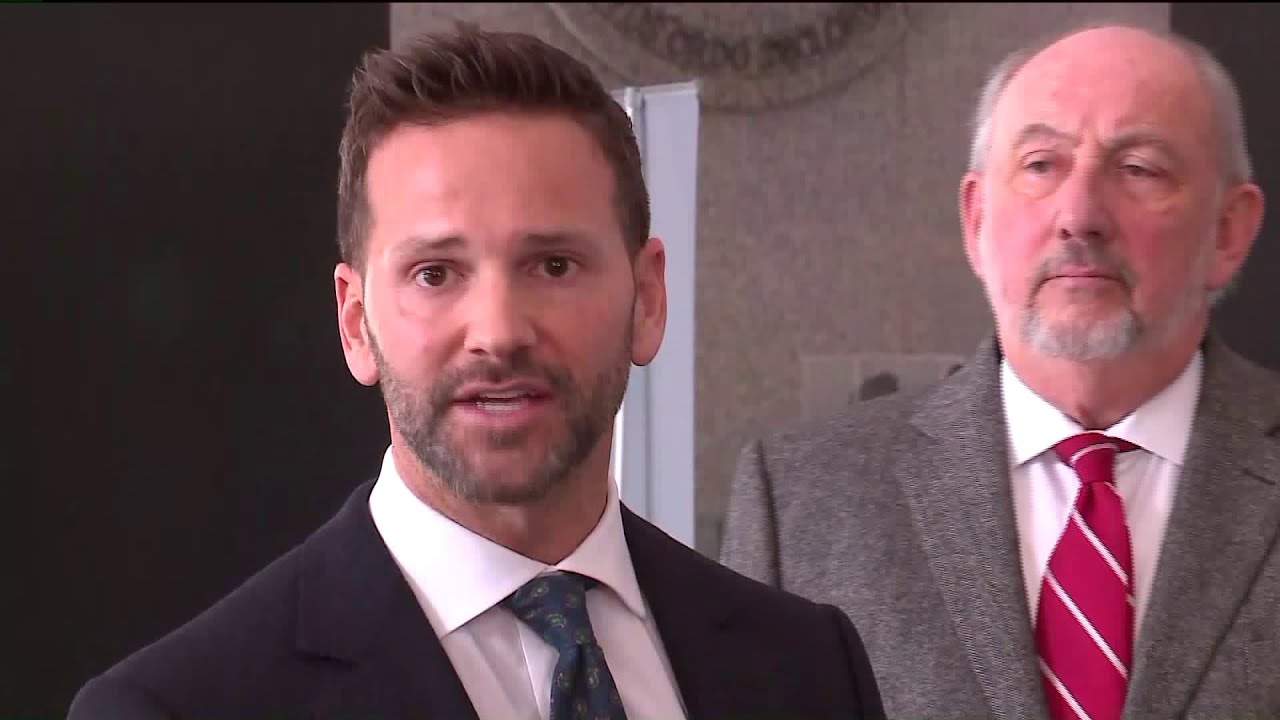 representative name Prosecutors drop charges against former Illinois Rep. Aaron Schock if he pays back IRS, campaign
