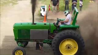 Barton Vt tractor pulls 2017  - Farm Stock and Hot Farm class