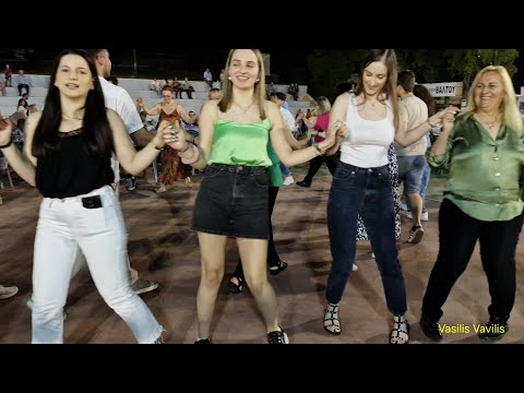 Βρύση μου μαλαματένια