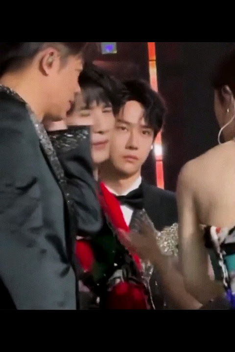 《 Hunan TV New Years Eve Gala 2024 》 赵露思 王一博 • Zhao Lusi Wang Yibo