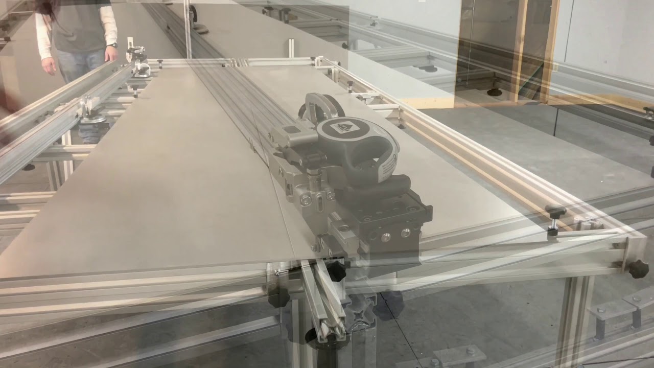 Scoring & Splitting porcelain Panel/Slab