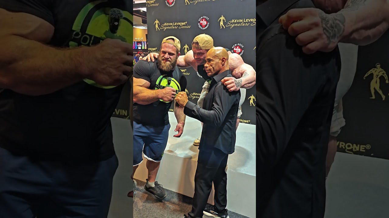 АНДРЕЙ СМАЕВ ДАНИЛОВ СЕРГЕЙ И КЕВИН ЛЕВРОН 