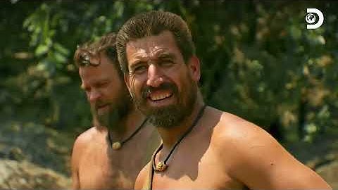 La balsa de Jeff y Gary en una lucha por no hundirse | Supervivencia al Desnudo: El último en pie