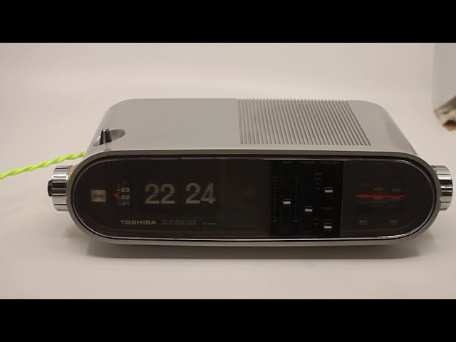 Toshiba RC-803F, radio-flip-alarm-clock - YouTube