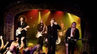 Brigitte Calls Me Baby - Impressively Average (Live from Omeara)