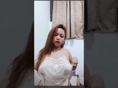 SEXY DANCE NO BRA CHALLENGE