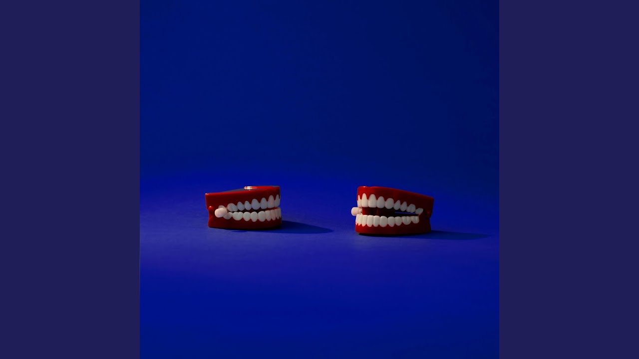 Regardez Bésame sur YouTube Regardez Bésame sur YouTube