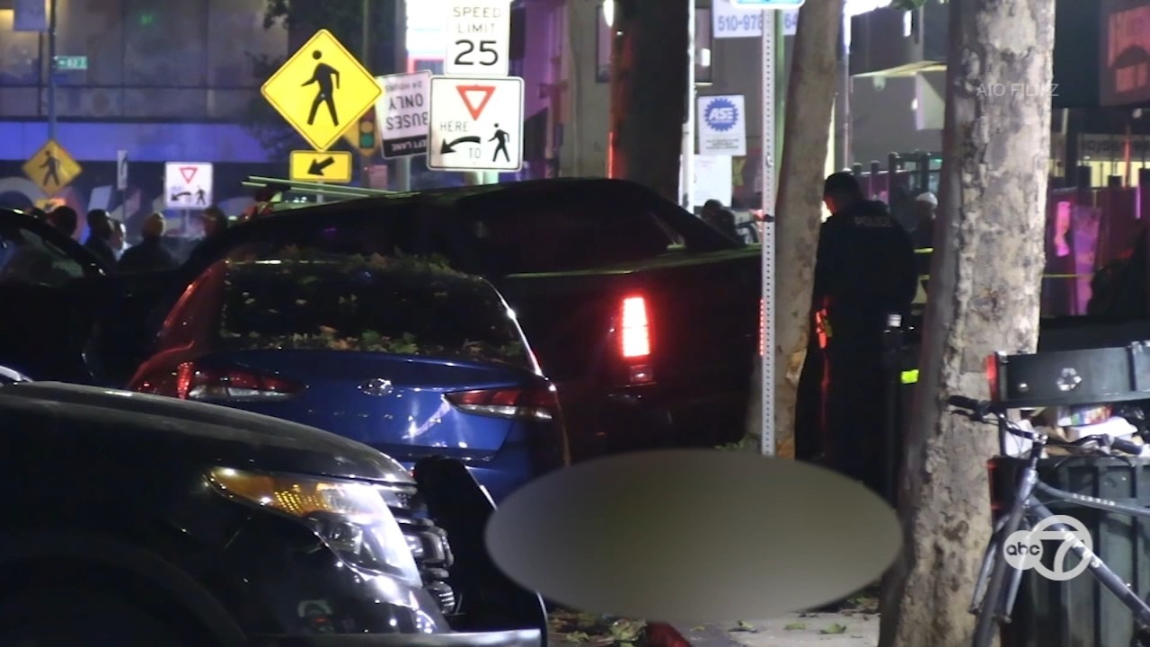 3 killed, several injured after car plows into crowd in Oakland ...